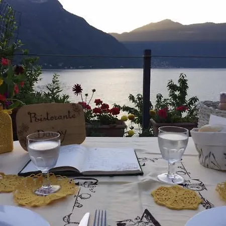 Waterfront Palazzo At Comolake Appartement *