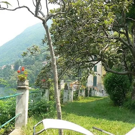 Waterfront Palazzo At Comolake Appartement Nesso